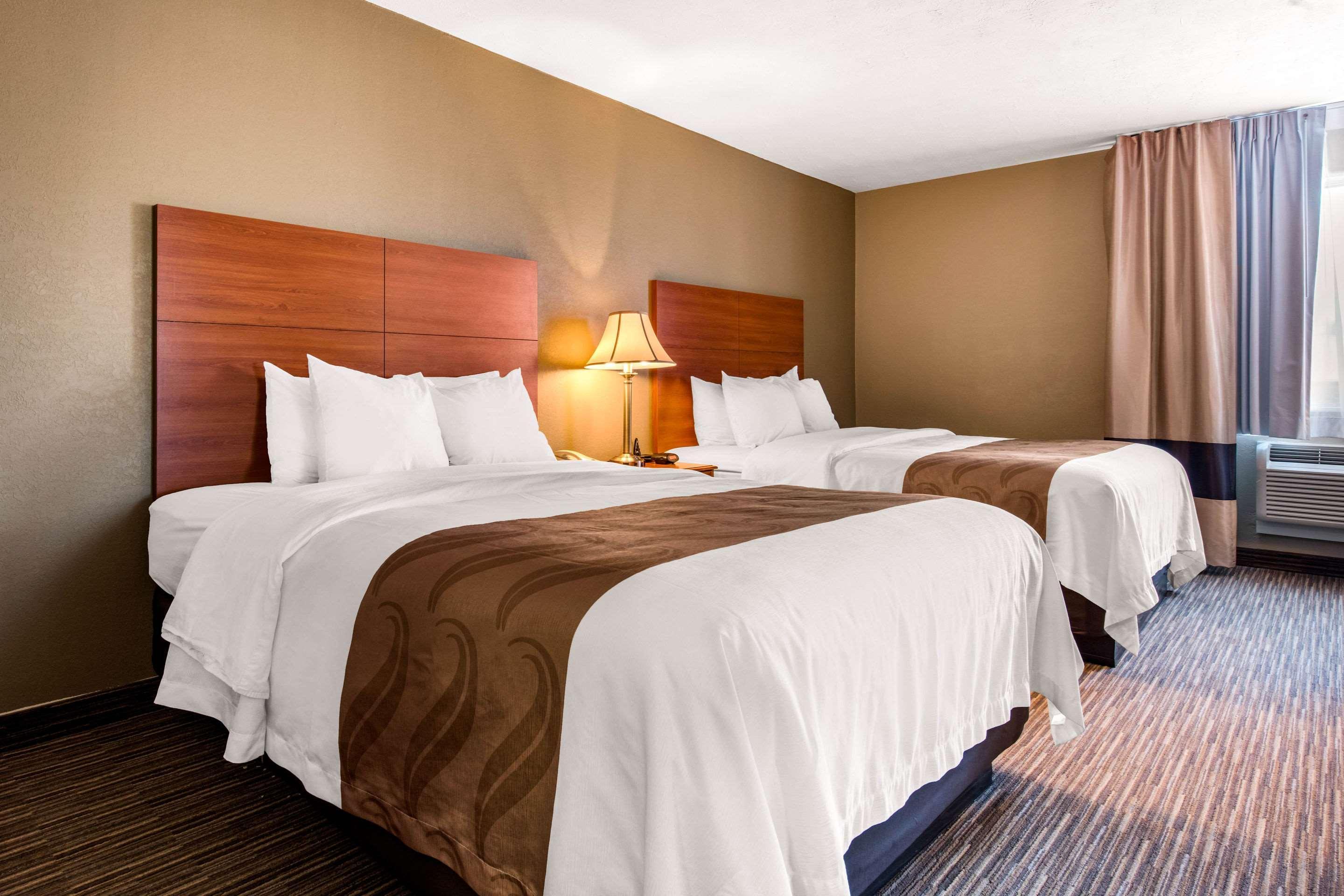 Quality Inn & Suites New Castle Exterior foto